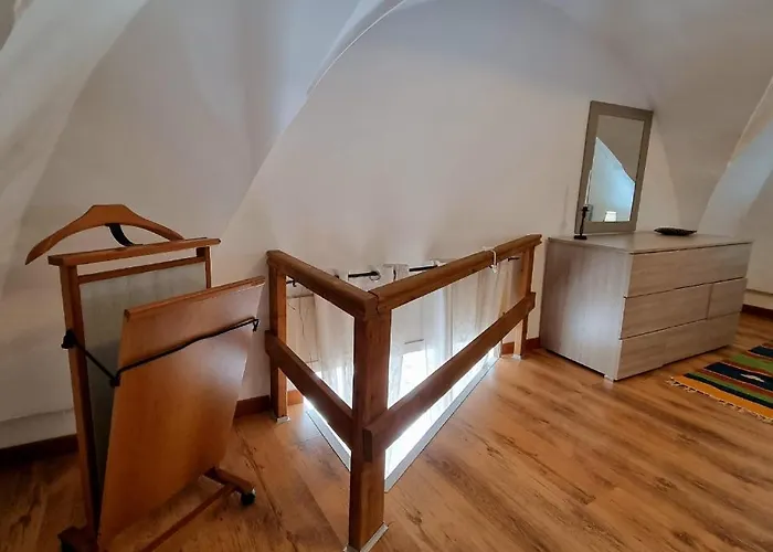 Dimora Del Borgo אוג'נטו